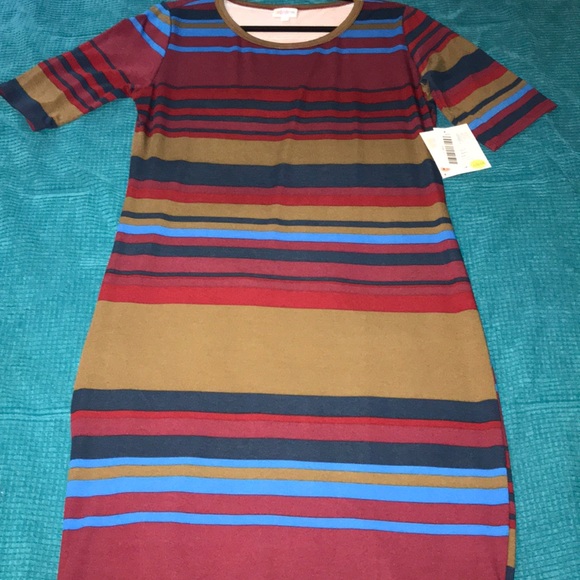 LuLaRoe Dresses & Skirts - LulaRoe Julia Dress